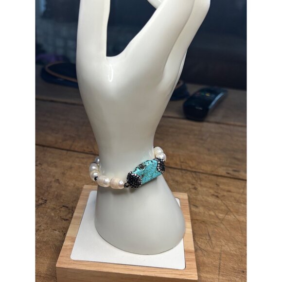 Turquoise & Pearl Stretch Bracelet With Swarovski Crystal Pave Accents - Picture 4 of 12